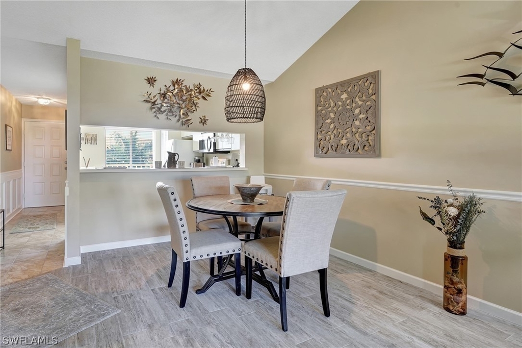 3062 Sandpiper Bay Circle - Photo 4