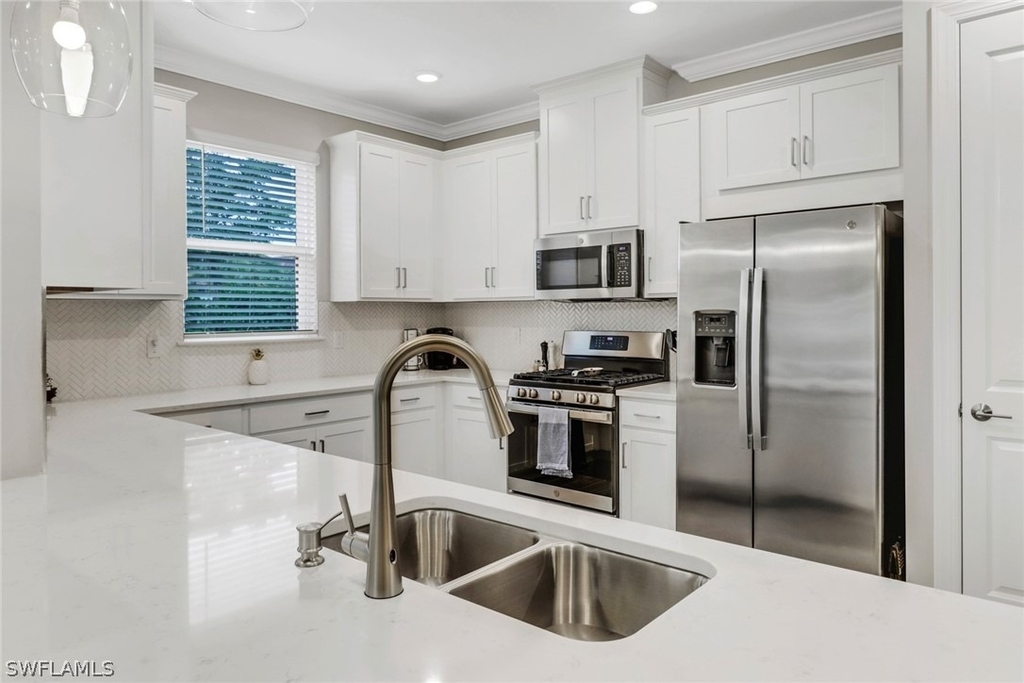 15210 Sacile Street - Photo 19