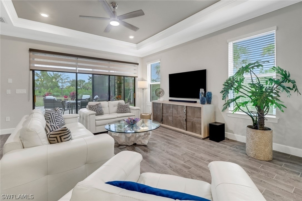 15210 Sacile Street - Photo 14