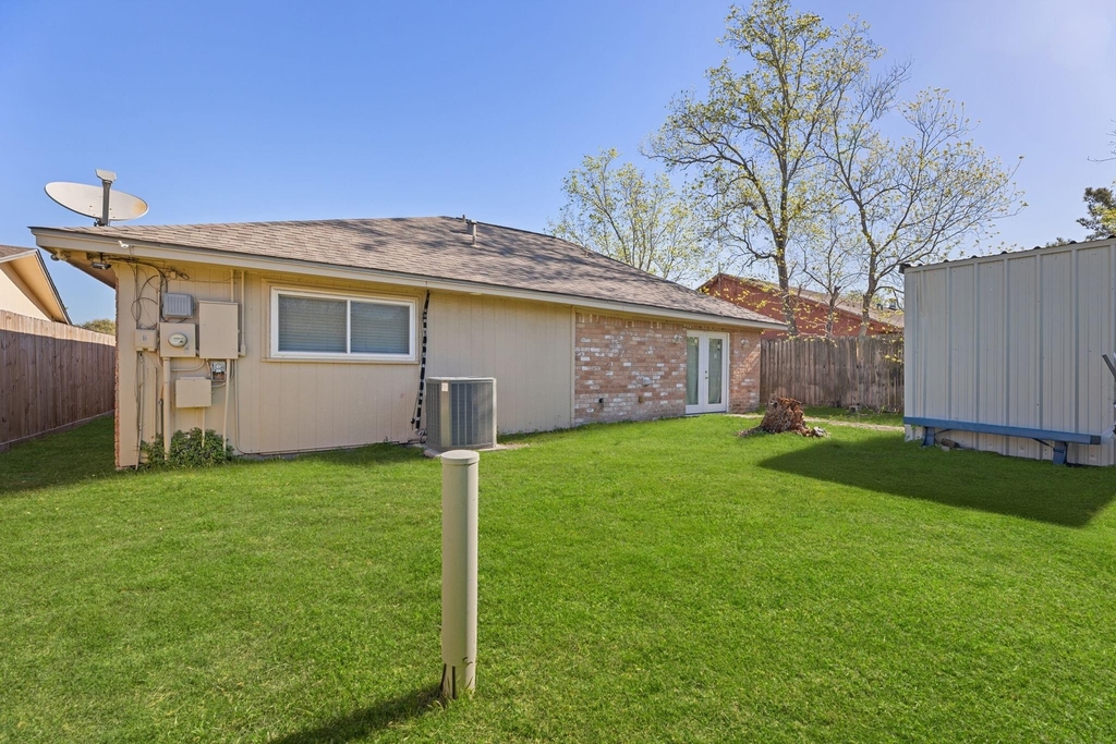 5211 Court Road - Photo 27