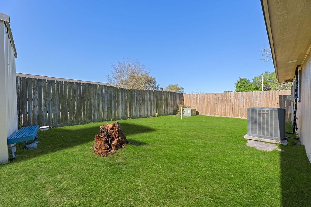 5211 Court Road - Photo 32