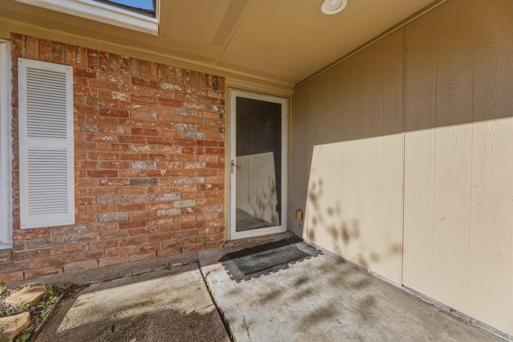 5211 Court Road - Photo 31