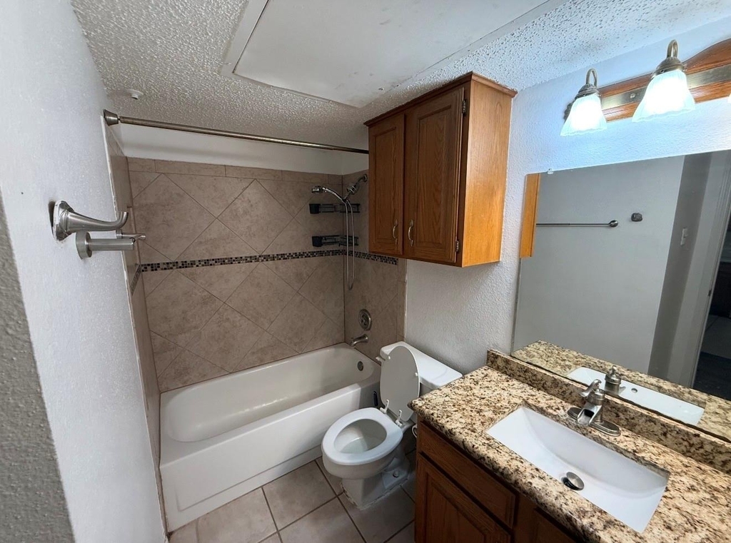 2610 Encina Dr - Photo 13