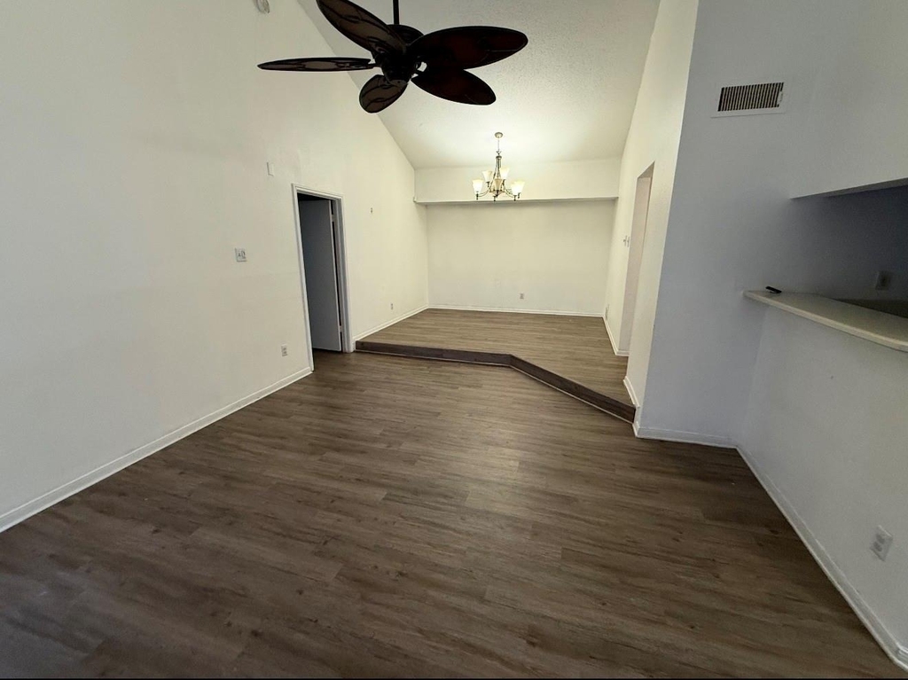 2610 Encina Dr - Photo 12