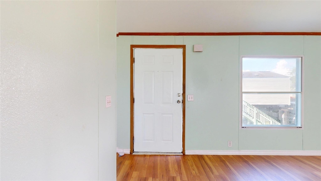435 16th Street - Photo 8