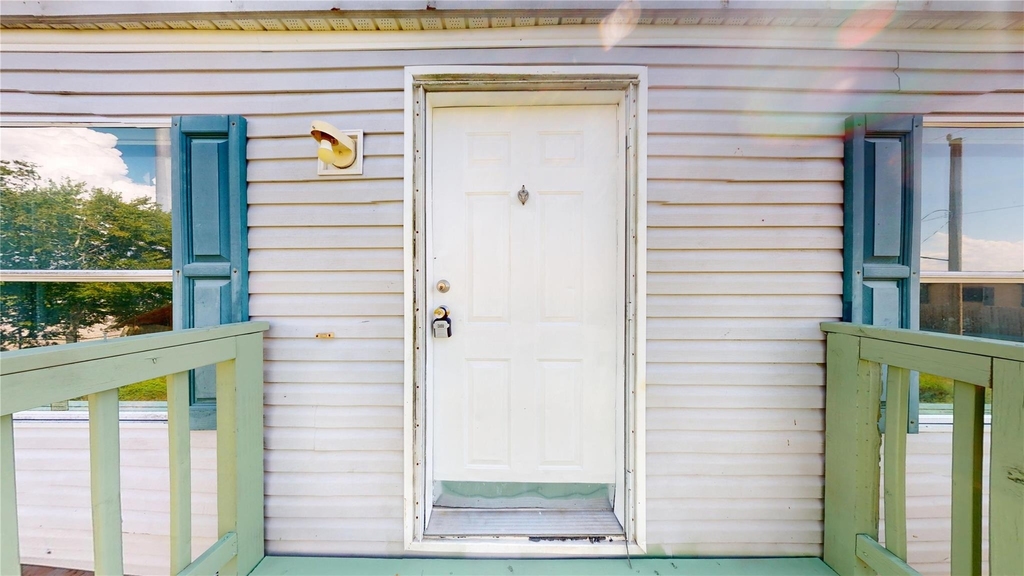 435 16th Street - Photo 7