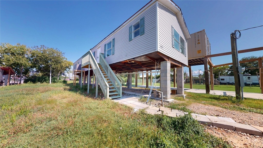 435 16th Street - Photo 2