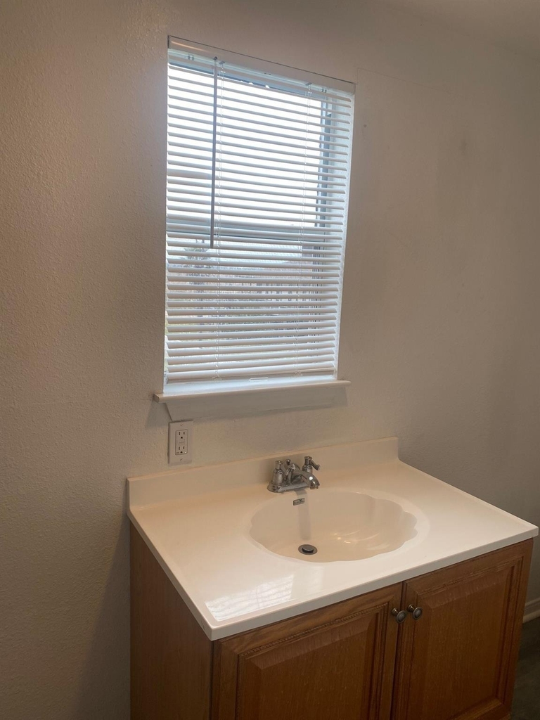 16712 Fletcher Christian Road - Photo 21