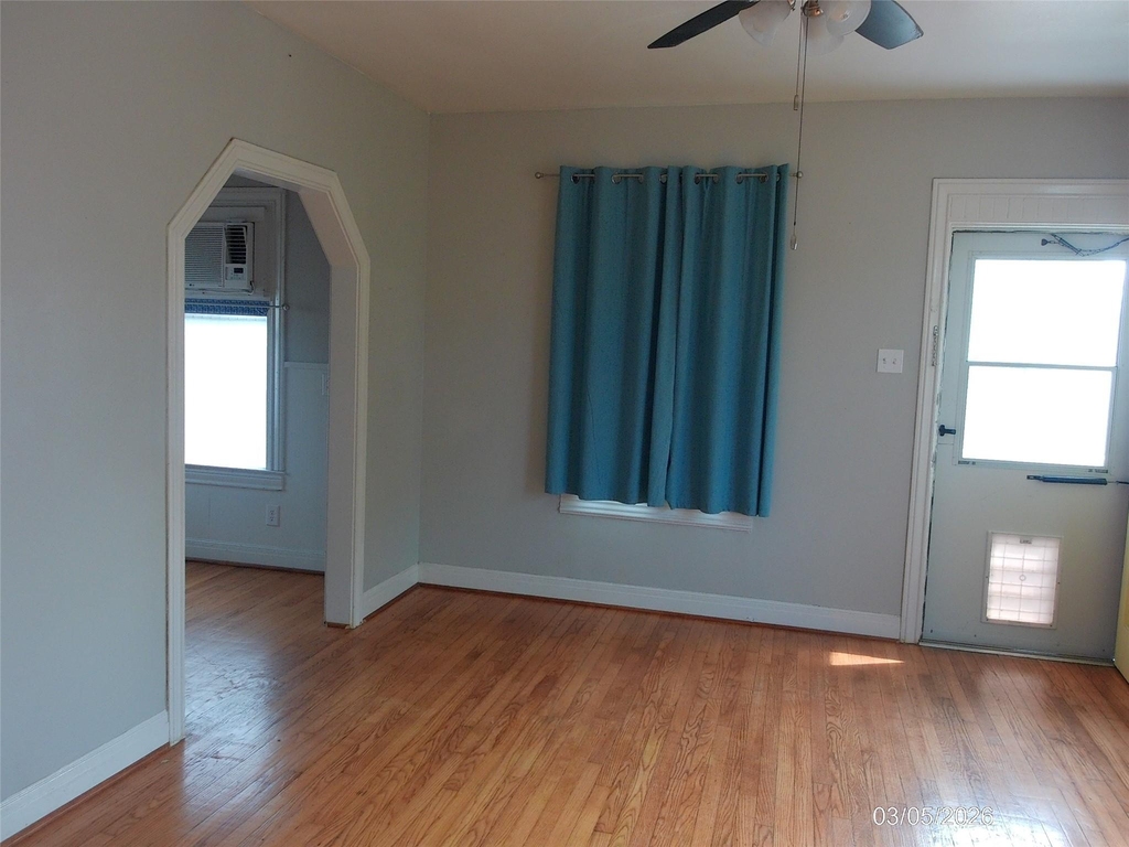 4619 Avenue S Alley S - Photo 7