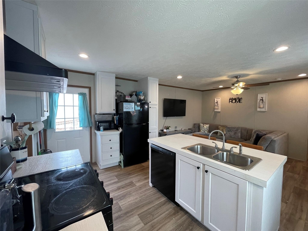 20410 Telge Road - Photo 5