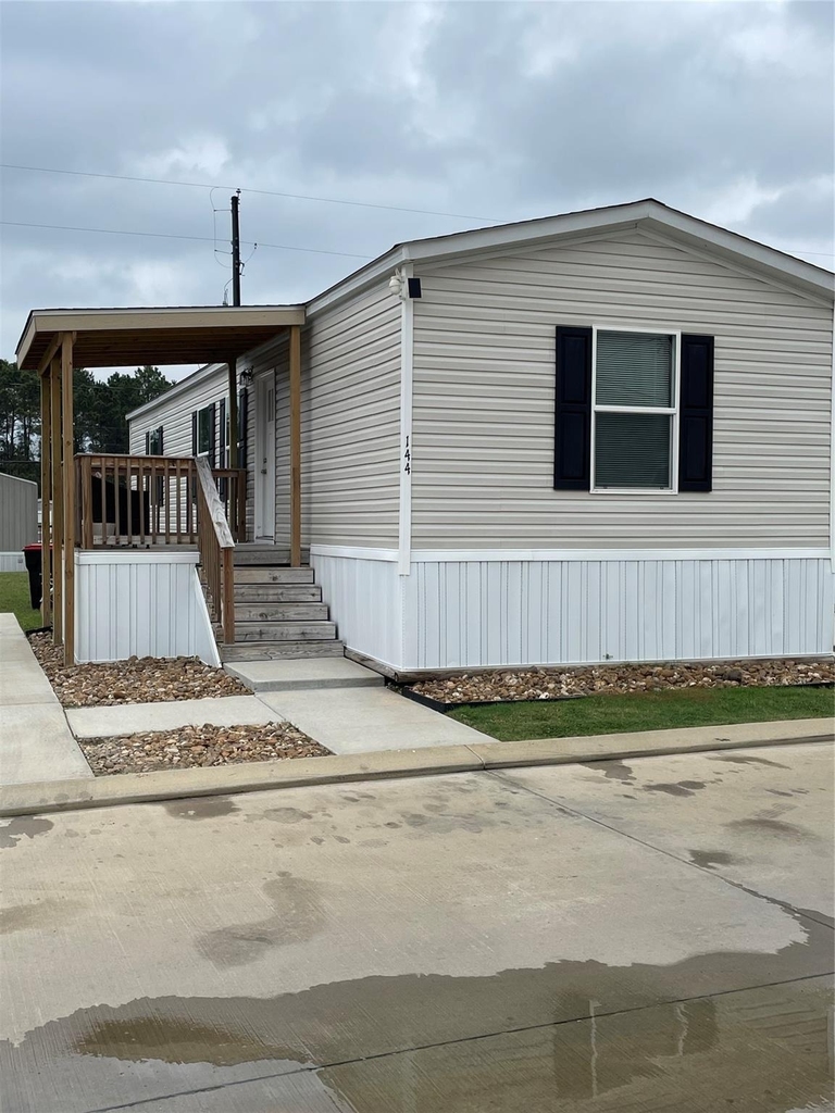20410 Telge Road - Photo 2
