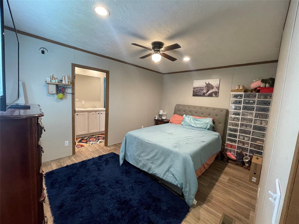20410 Telge Road - Photo 4