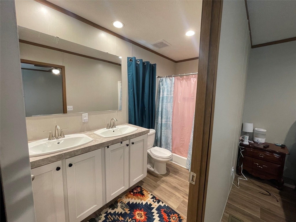 20410 Telge Road - Photo 16