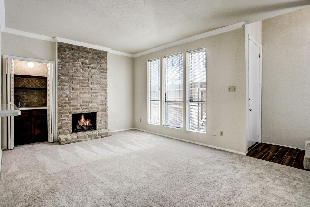 1881 Bering Drive - Photo 0