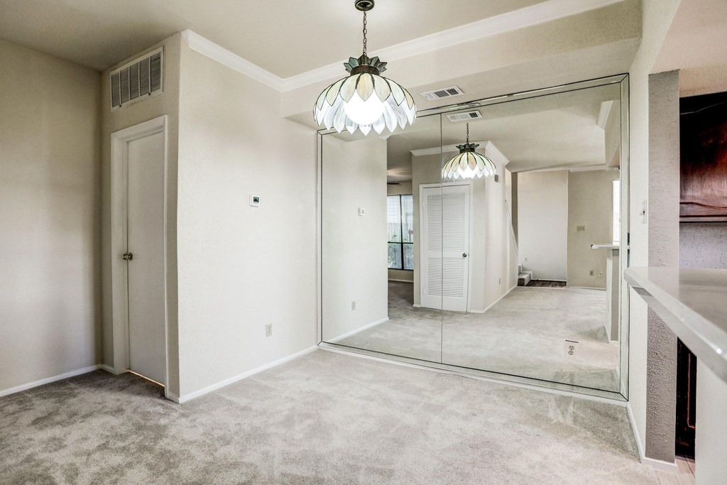 1881 Bering Drive - Photo 19