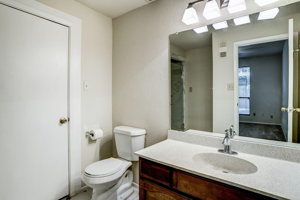1881 Bering Drive - Photo 25