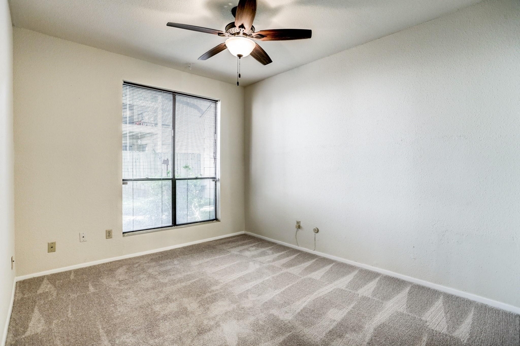 1881 Bering Drive - Photo 24