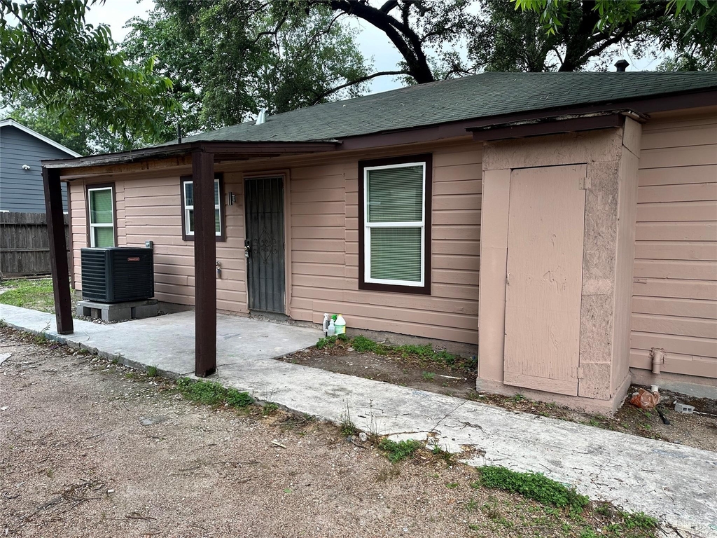 6911 Bauman Road - Photo 1