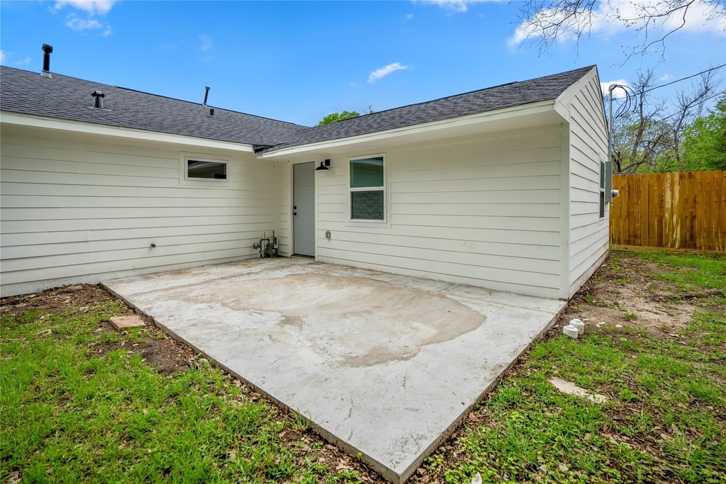 3923 Alsace Street - Photo 27