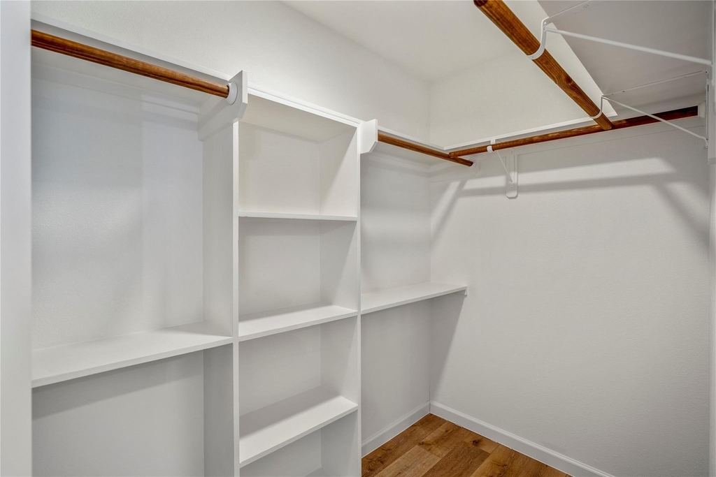 3923 Alsace Street - Photo 18