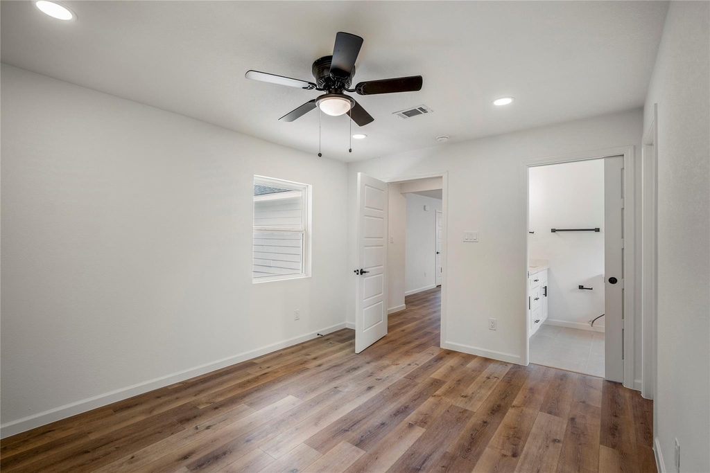 3923 Alsace Street - Photo 14