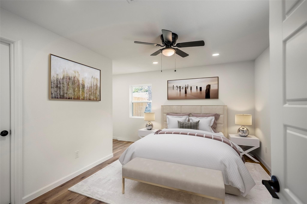 3923 Alsace Street - Photo 12