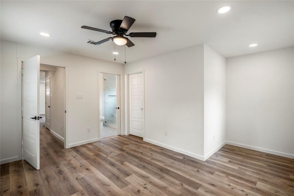 3923 Alsace Street - Photo 13