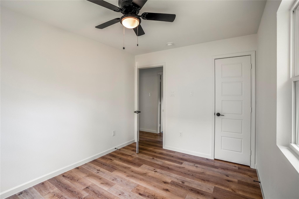 3923 Alsace Street - Photo 26