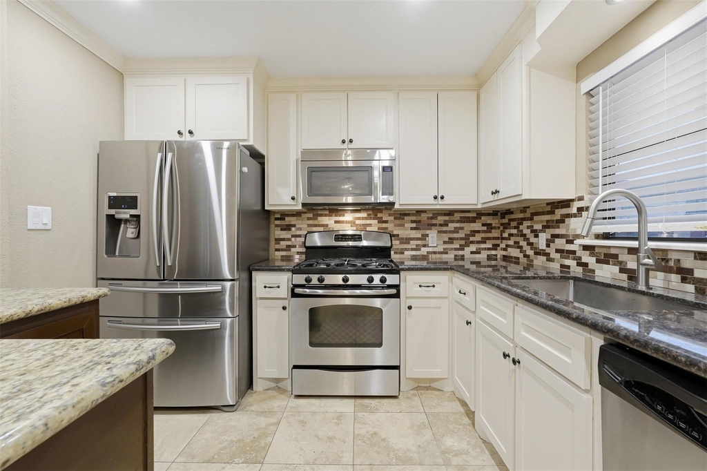 4406 Marlborough Drive - Photo 7