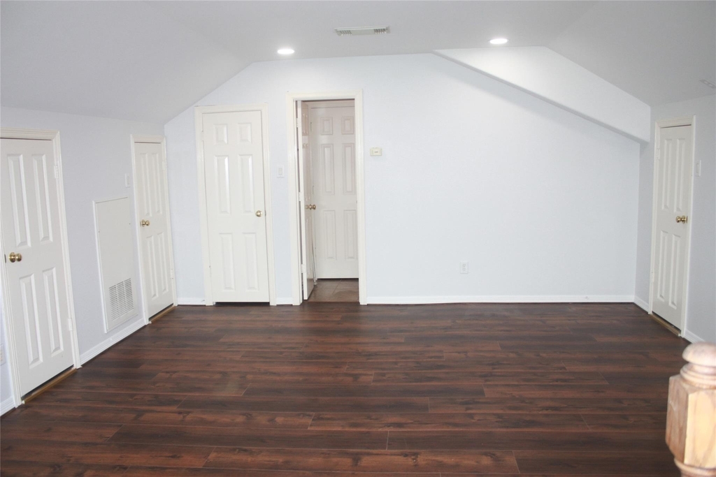 3206 E Park At Beverly Hills - Photo 31