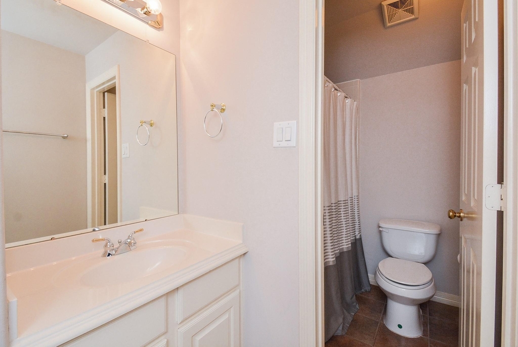 3206 E Park At Beverly Hills - Photo 24