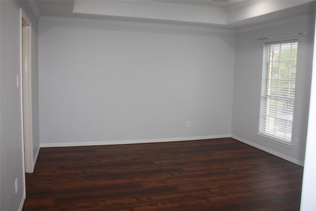 3206 E Park At Beverly Hills - Photo 18