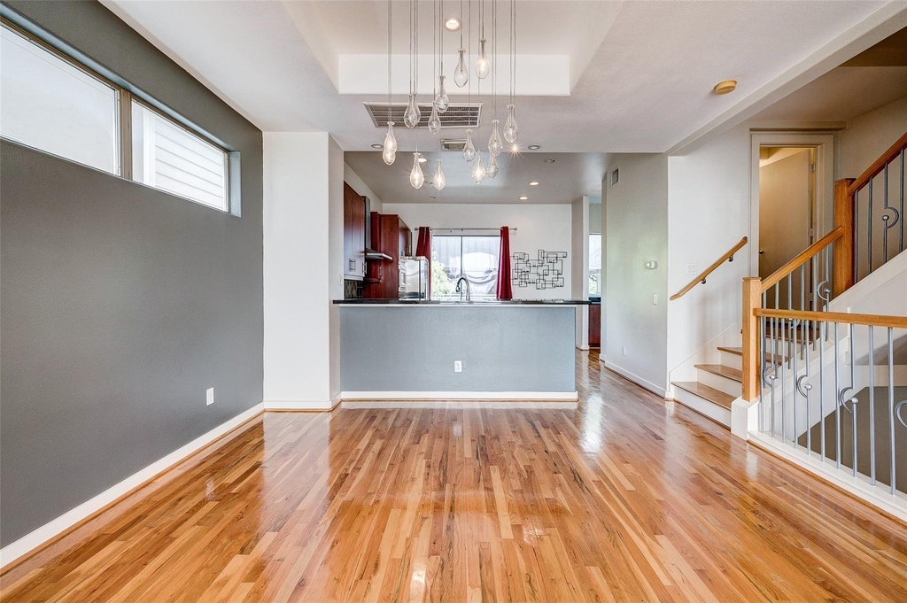 1729 Reinerman Street - Photo 14