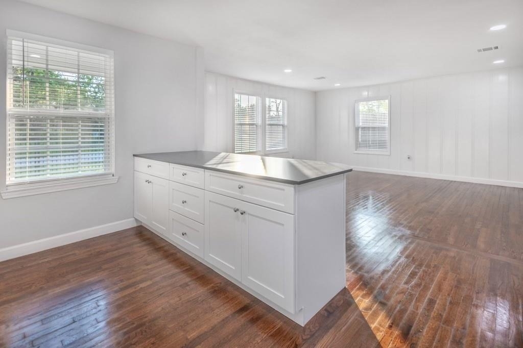 3234 Berry Street - Photo 10