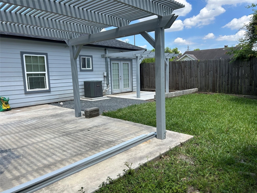 3234 Berry Street - Photo 34