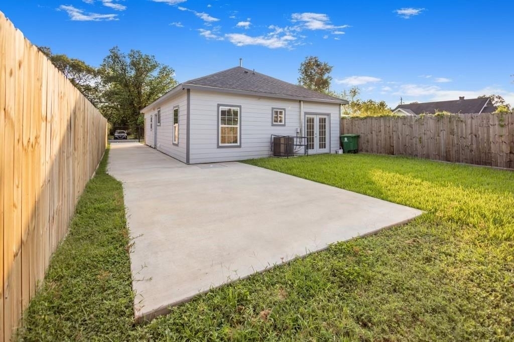3234 Berry Street - Photo 27