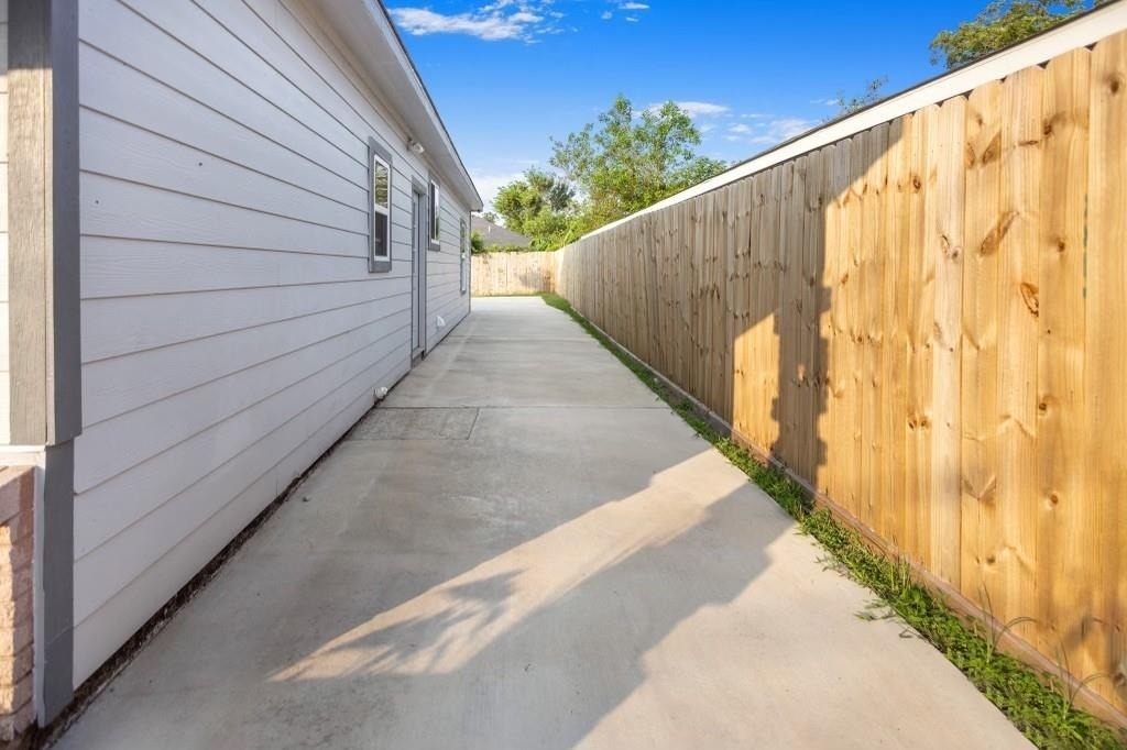 3234 Berry Street - Photo 5