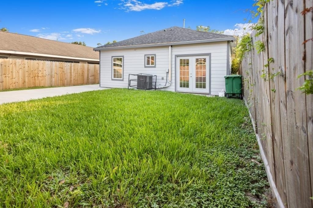 3234 Berry Street - Photo 28