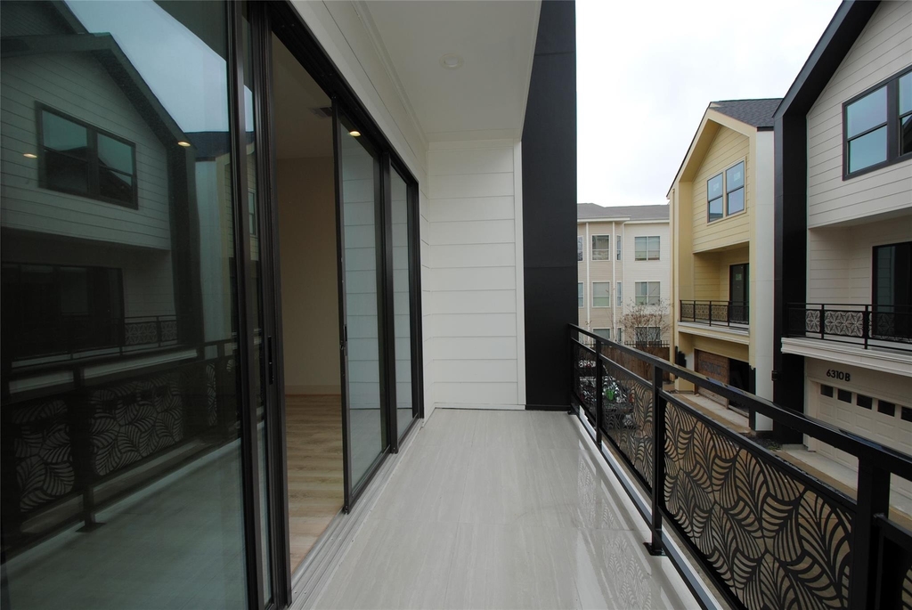 6312 Illinois Street - Photo 13
