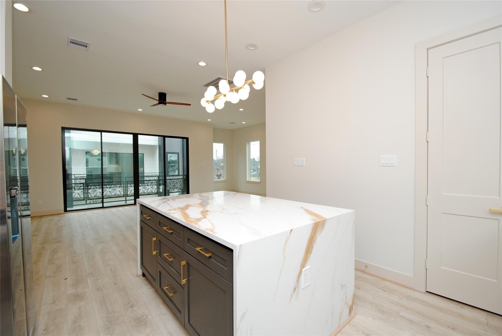 6312 Illinois Street - Photo 9