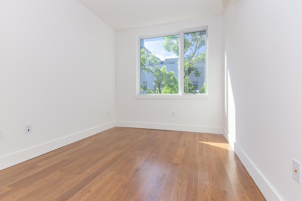 242 Newkirk Avenue - Photo 1