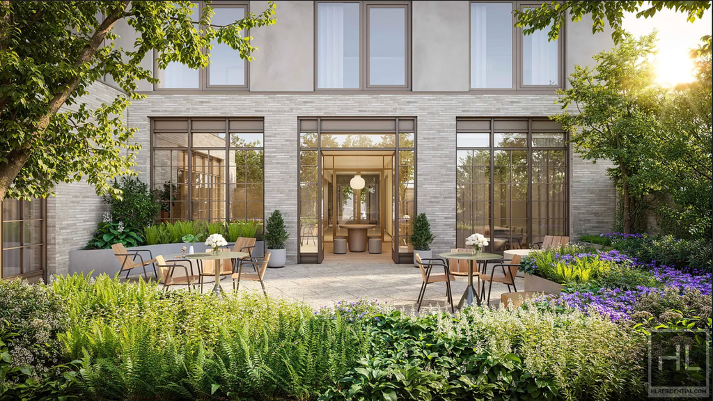 East 50 Street - Photo 7