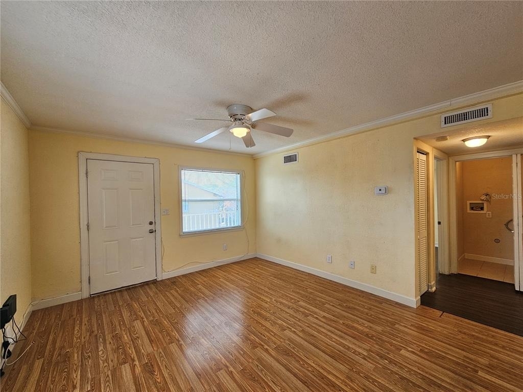 119 N Evergreen Avenue - Photo 4