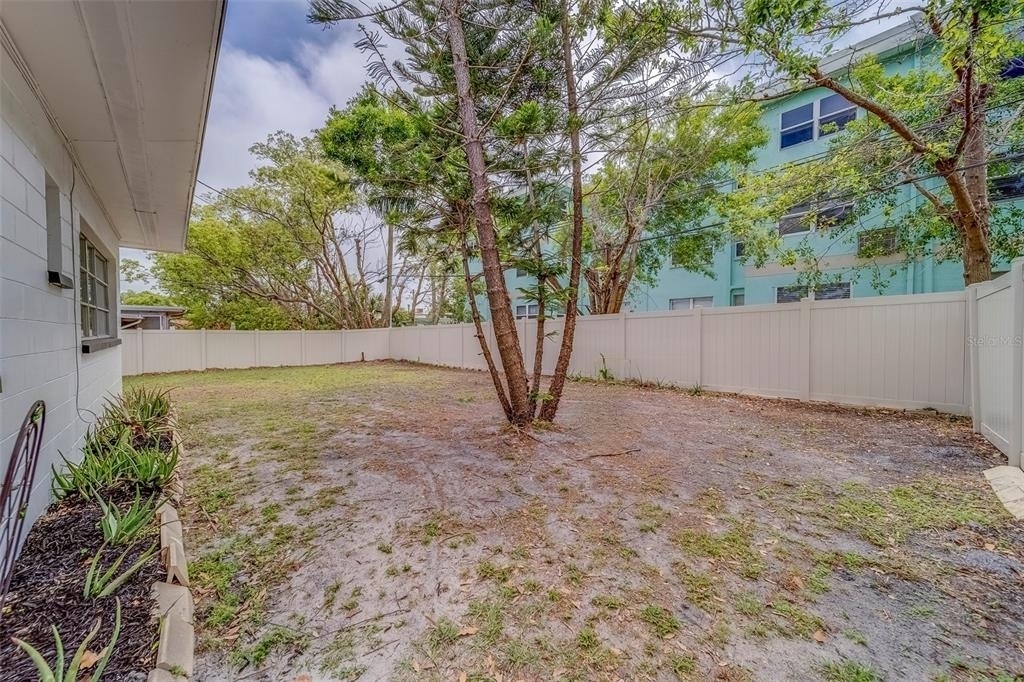 11424 79th Avenue - Photo 37