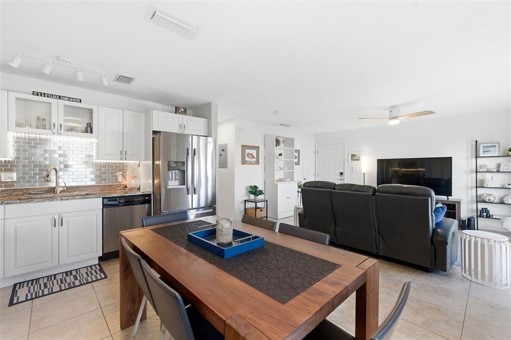 5174 Beach Drive Se - Photo 10