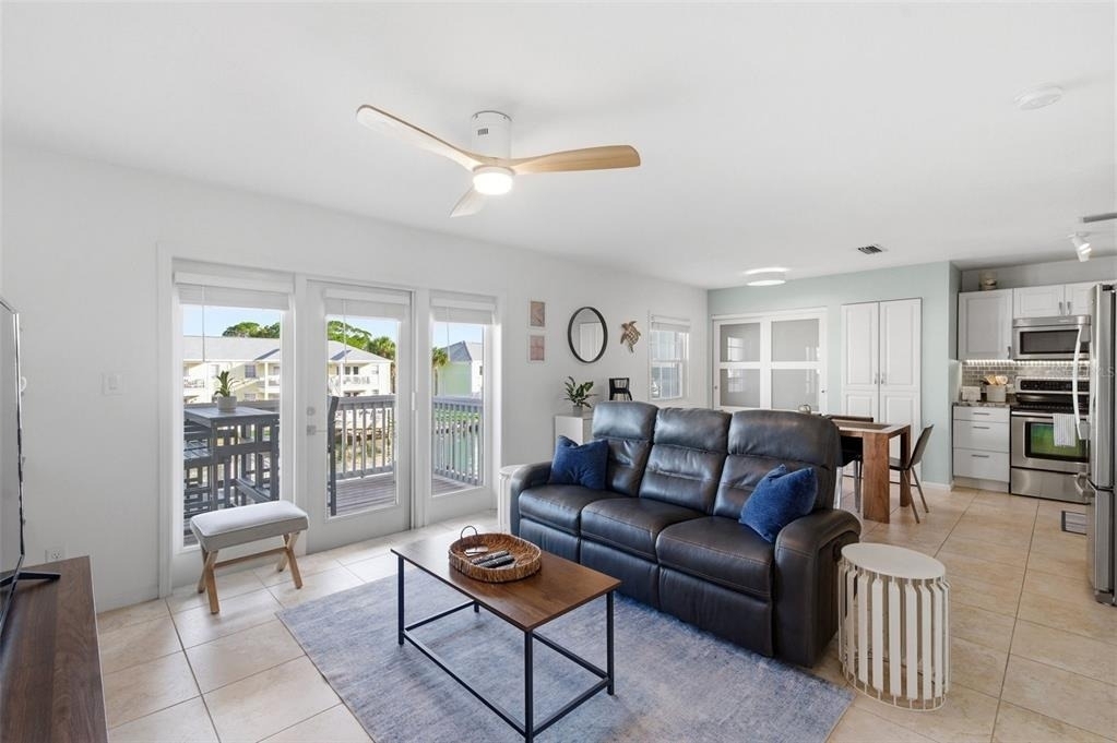 5174 Beach Drive Se - Photo 3
