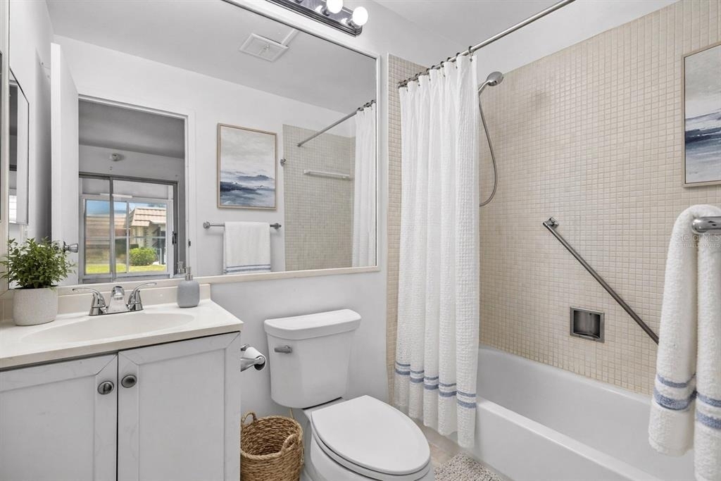 1801 Bedford Lane - Photo 5