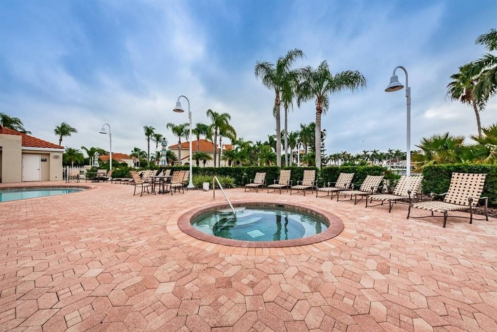 6151 Bahia Del Mar Boulevard - Photo 24