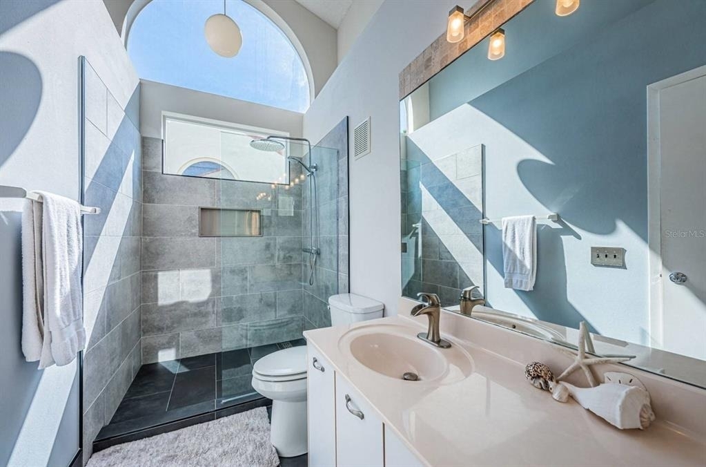 6151 Bahia Del Mar Boulevard - Photo 15