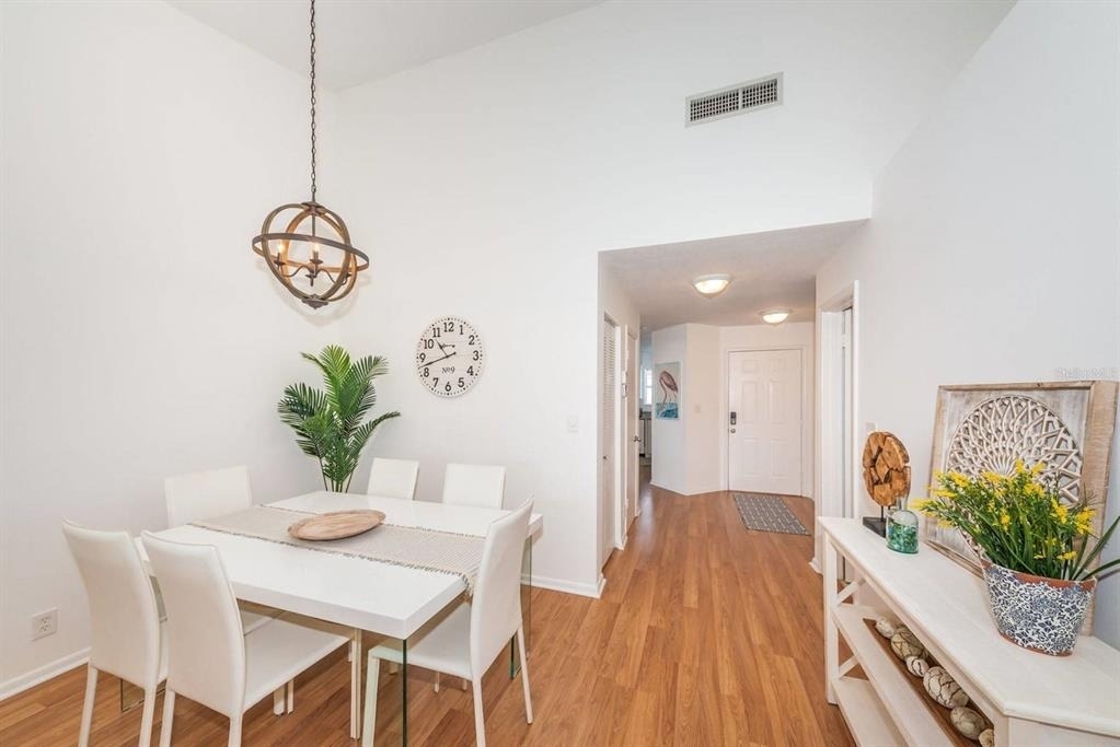 6059 Bahia Del Mar Boulevard - Photo 4